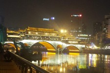 陆丰成都游玩攻略(四川成都游玩攻略)