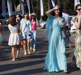 陆丰上海商务伴游男雇用(上海雇用高端伴游一天20万)