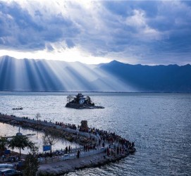 陆丰洱海旅游攻略(成都到洱海旅游攻略)