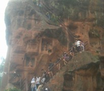 陆丰乐山旅游攻略(乐山旅游攻略自由行路线推荐)