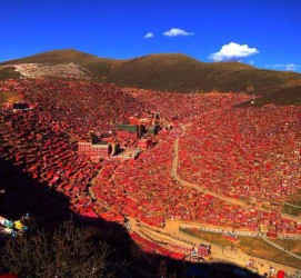 陆丰色达旅游攻略(成都到色达旅游攻略)