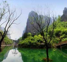 陆丰周边旅游攻略(三星堆周边旅游攻略)