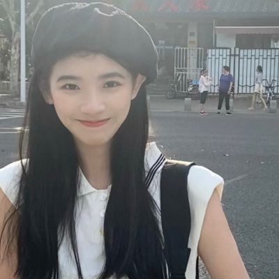 陆丰商务伴游带客户去看海豚表演
