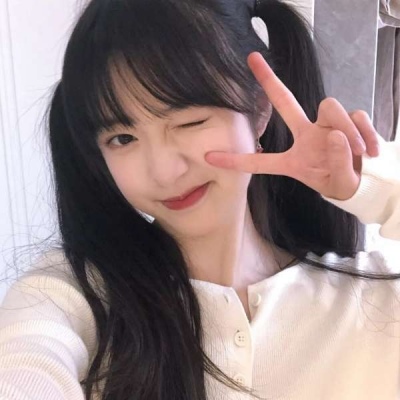 陆丰伴游女生李欣怡的资料