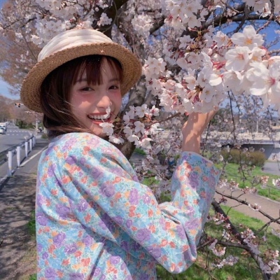 陆丰伴游女生扶婷的资料