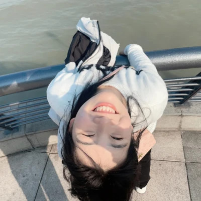 陆丰伴游女生李琳洁的资料