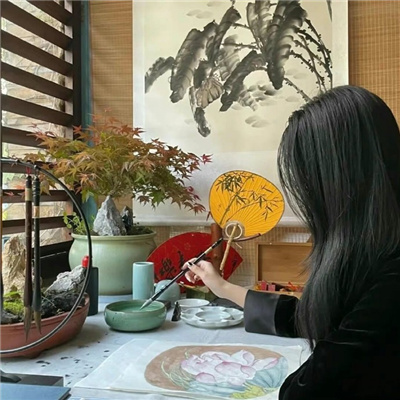 陆丰伴游女生源又菡的资料
