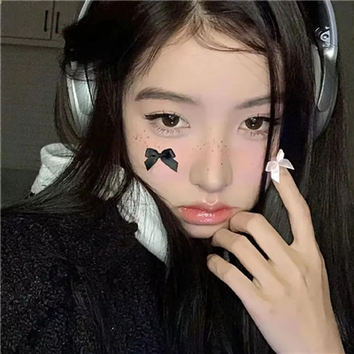 陆丰伴游女生芷云的资料