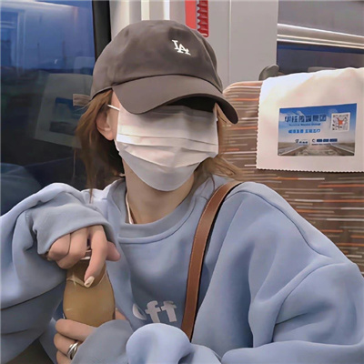 陆丰伴游女生寸瑛瑶的资料