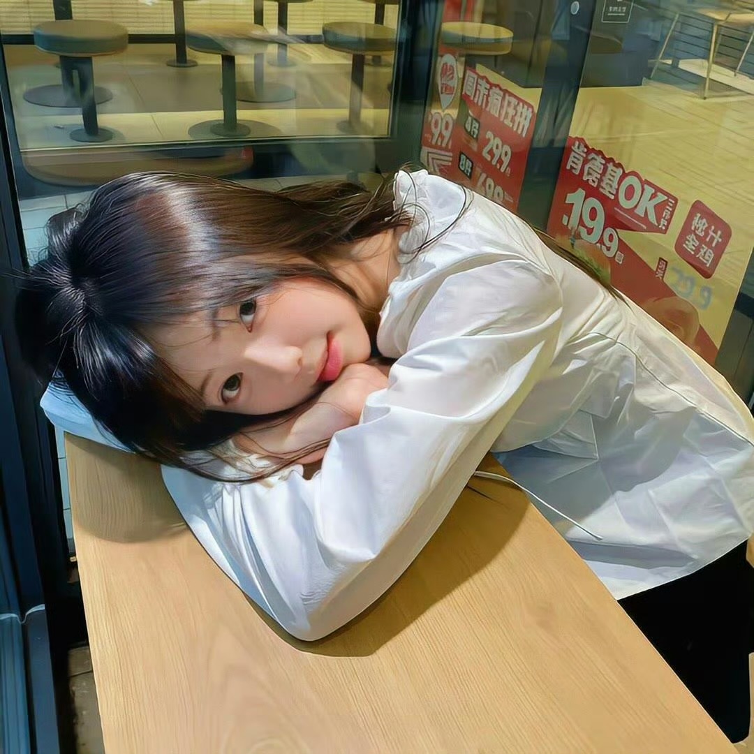 陆丰伴游女生沈雨晴的资料