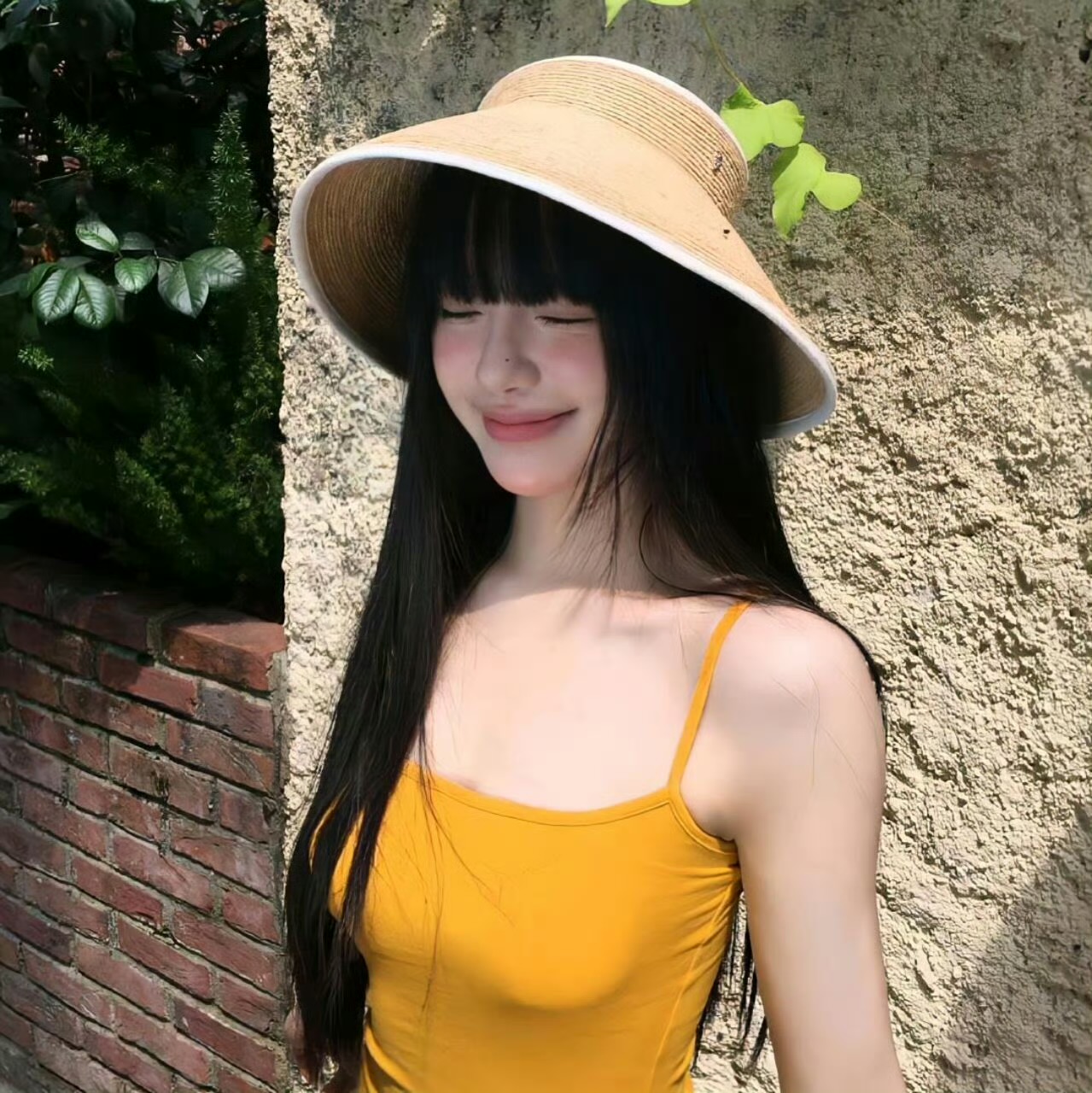 陆丰伴游女生周丹的资料