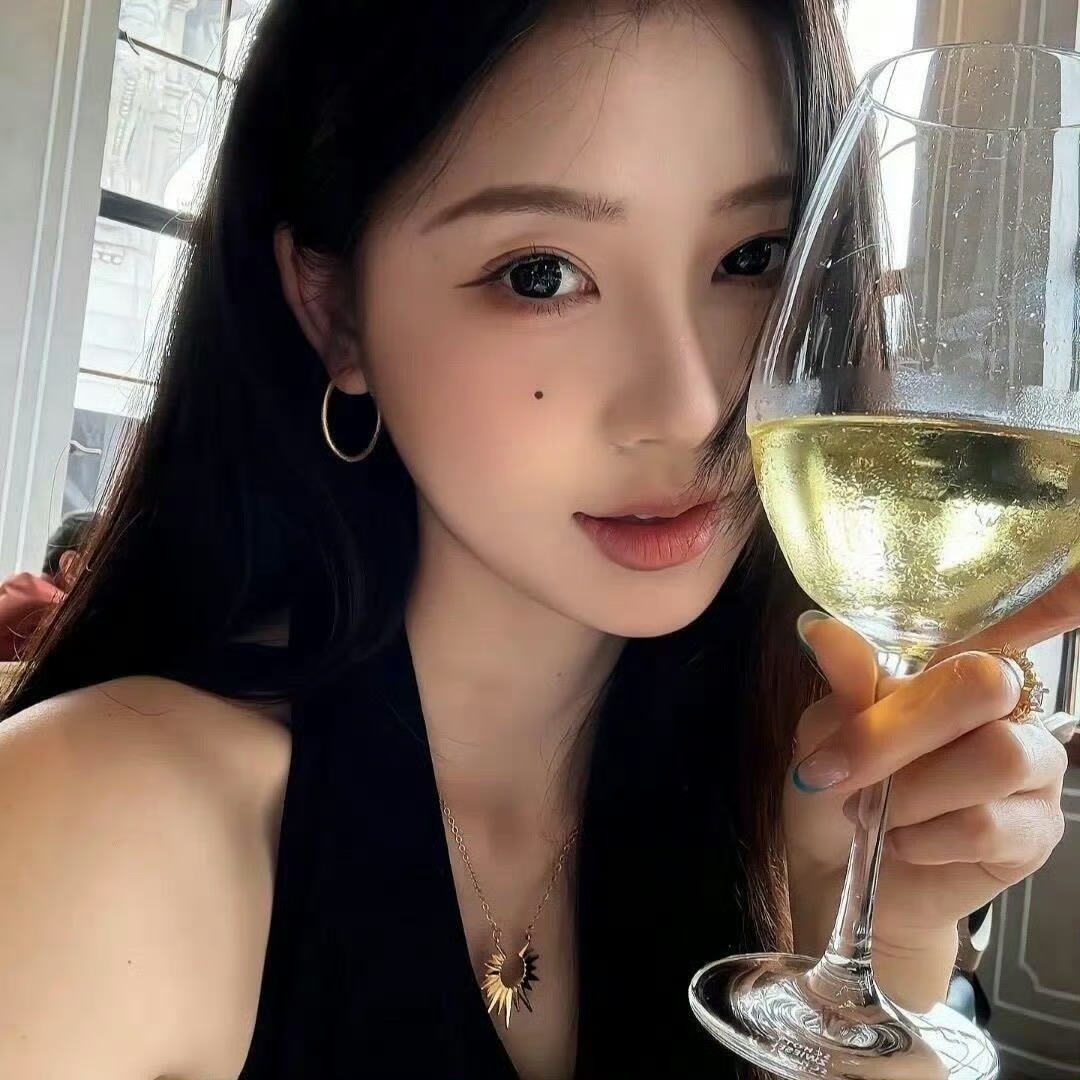 陆丰伴游女生 | 张诗涵的资料