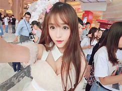 包含深圳商务伴游兼职女qq的词条